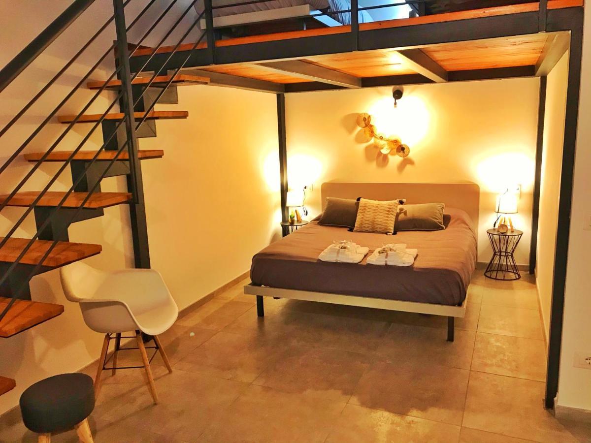B&B Salerno In Centro Luaran gambar