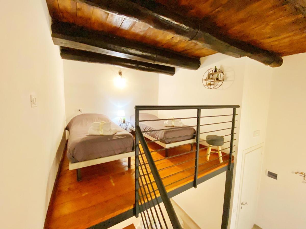 B&B Salerno In Centro Luaran gambar