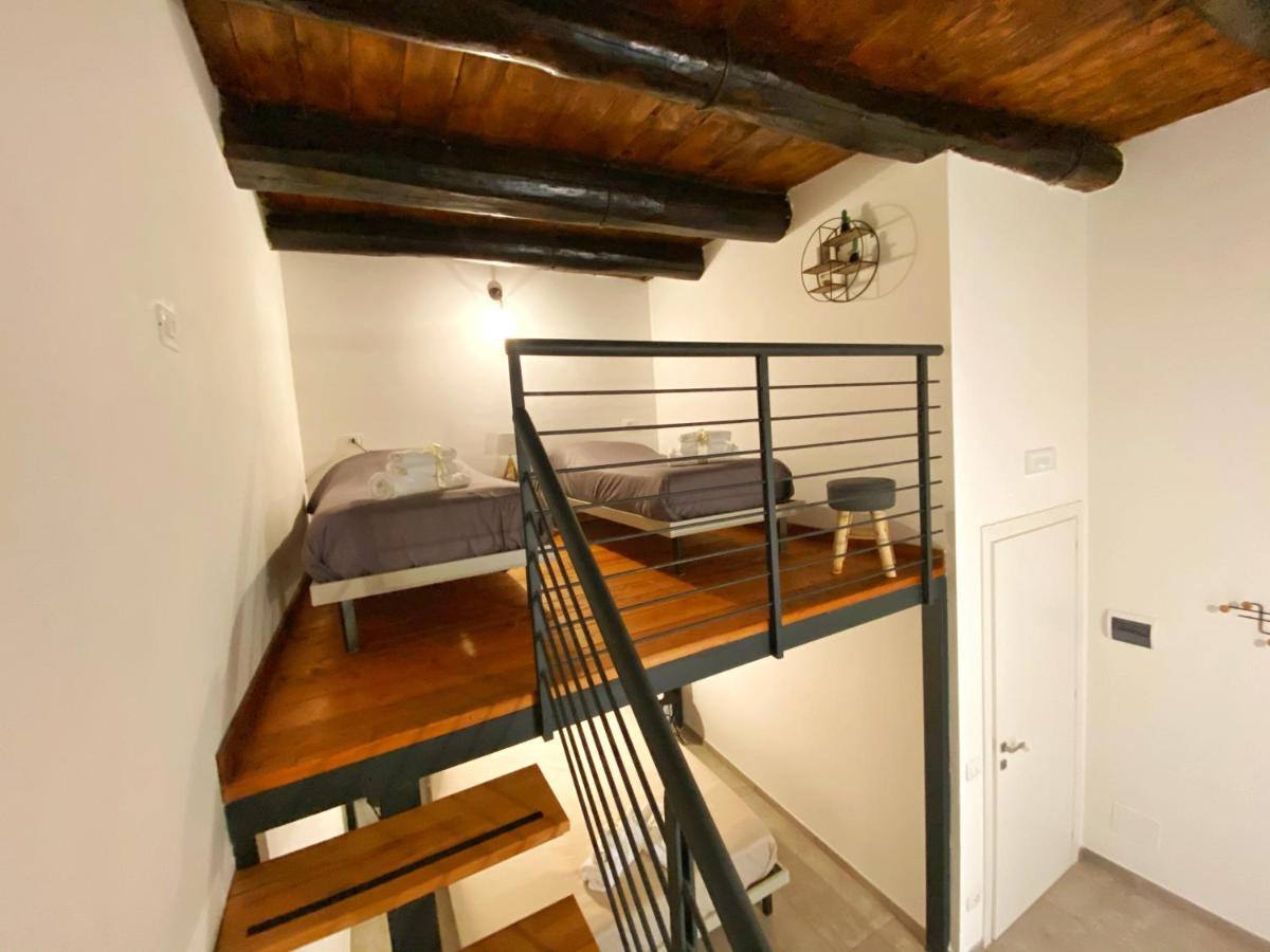 B&B Salerno In Centro Luaran gambar